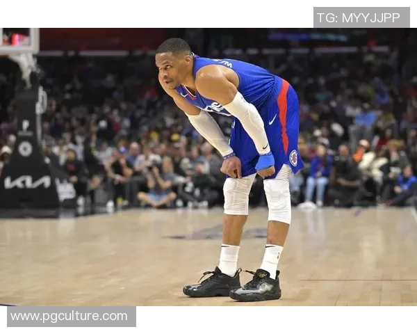 国王主帅：始终是威少忠实球迷 非常看重他的竞争精神与拼搏劲头