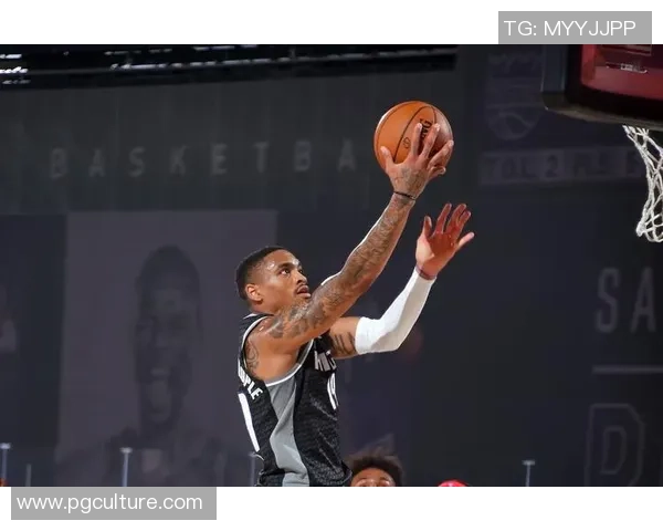 国王队与达坎杰弗里斯达成协议签约新中锋