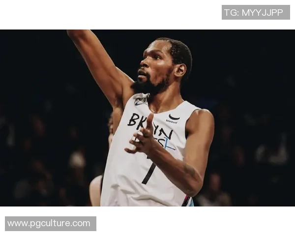 火箭训练视频曝光 杜兰特两次精彩助攻成为焦点