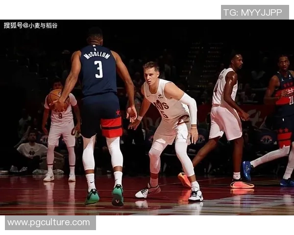 梅里尔三分火力全开助骑士开局轰出高潮早早建立二十分快速领先 梅里尔三分火力全开助骑士开局轰出高潮早早建立二十分快速领先